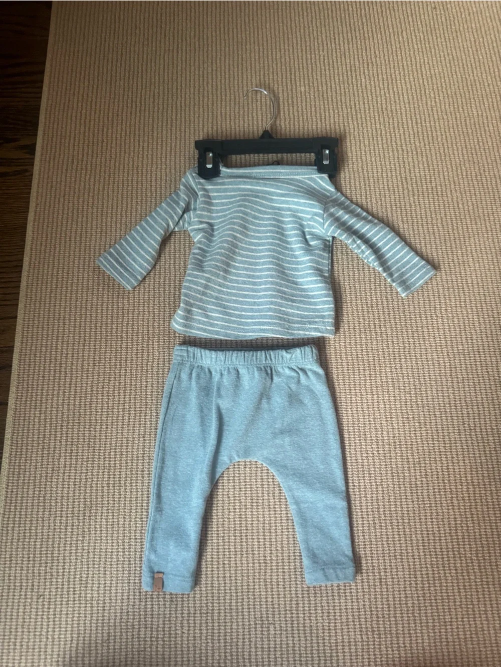 N/A soft gray